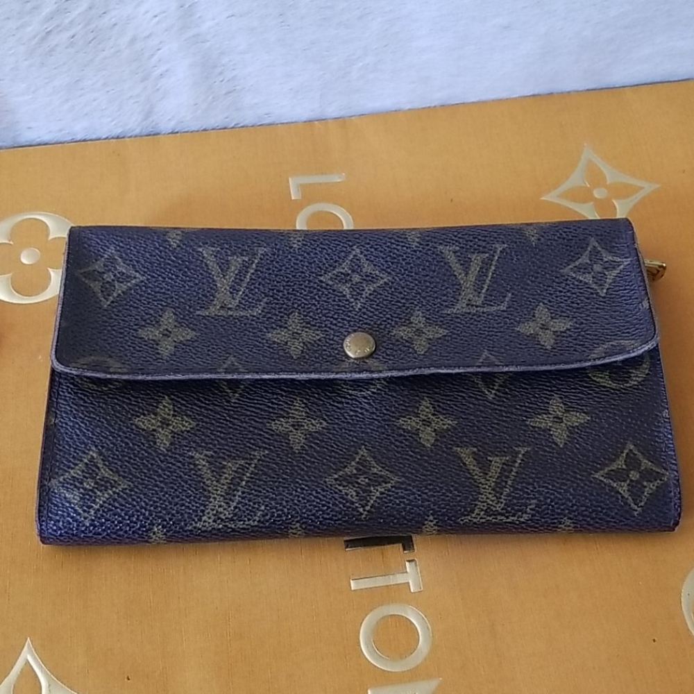 Authentic Louis Vuitton long wallet